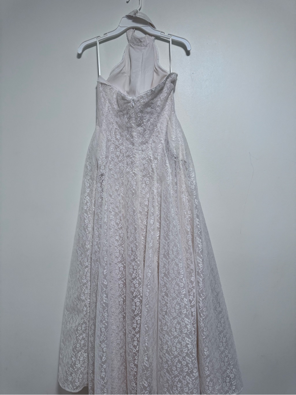 Innovare Denim Nwt Lace Halter Neck Maxi Dress In Cream — image 4 of 7